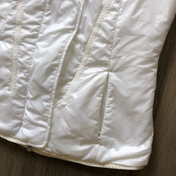 Rare Lululemon Glacier Vest. - Picture 7 of 15